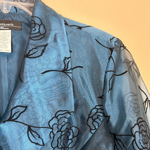 R & M Richards Blue Organza Evening Jacket with Black Velvet Like Floral Pattern - Picture 5 of 11